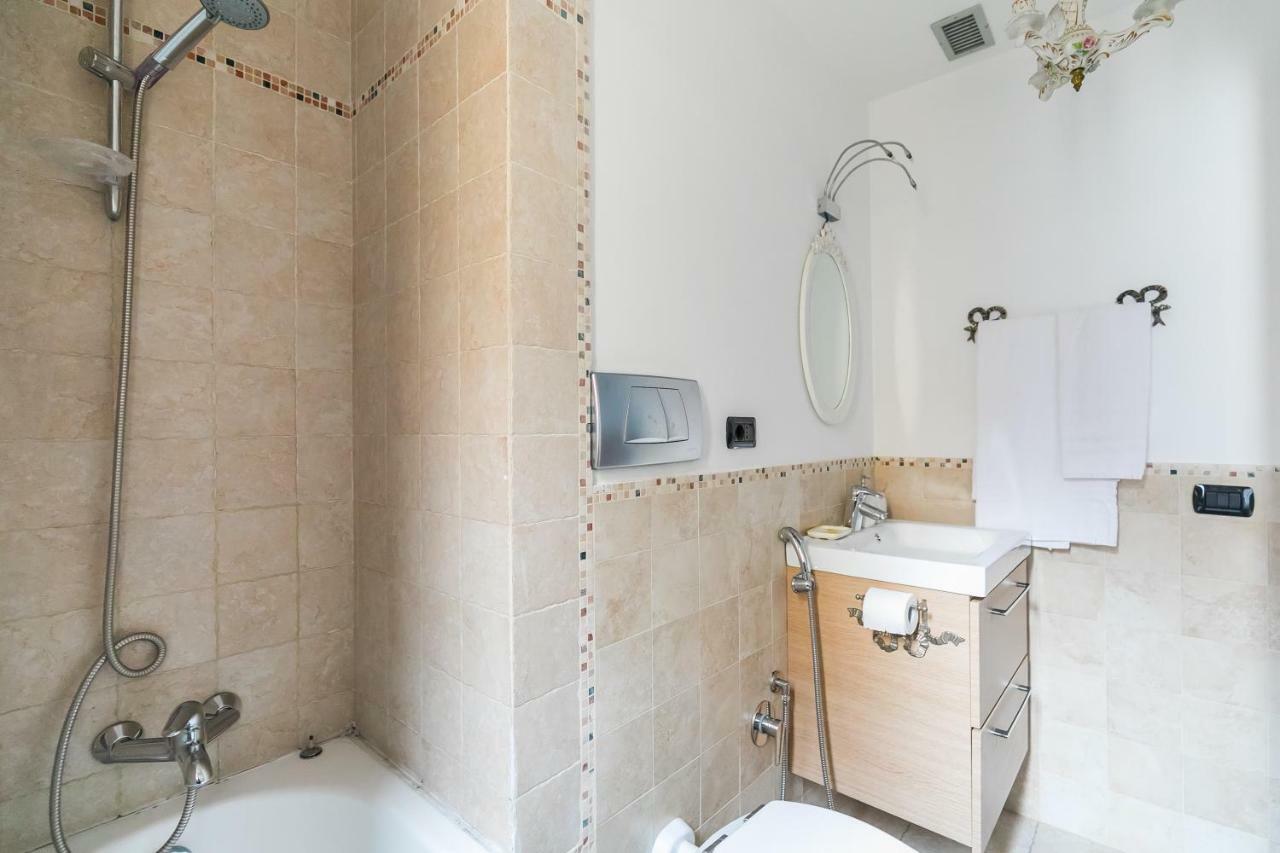 Vacanza Romana Guesthouse Eksteriør bilde